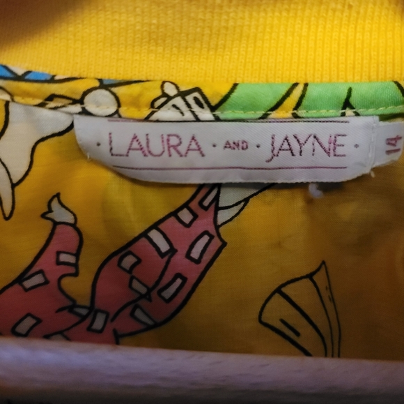 Laura and Jane Top - Picture 7 of 8